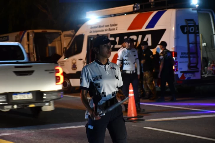 policia-operativo-patrullero-728x485