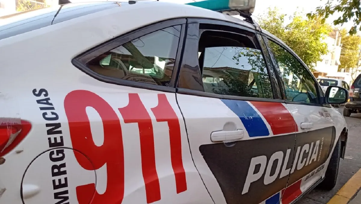 patrullero-policia-moviljpeg